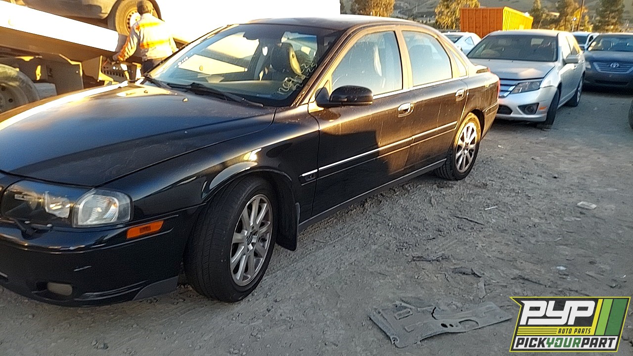 2005 VOLVO S80 available for parts