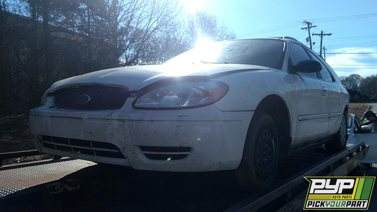 2004 FORD TAURUS available for parts