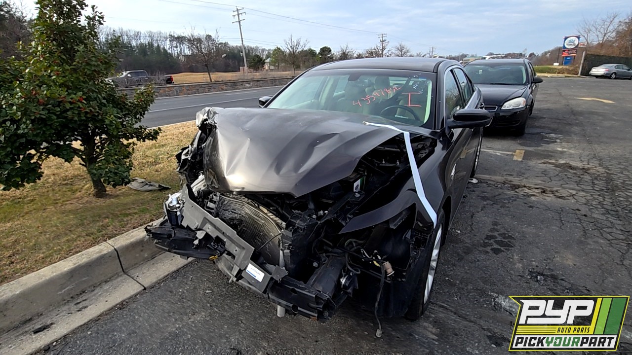 2013 FORD TAURUS partes disponibles
