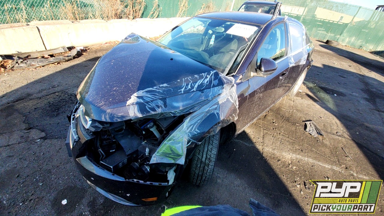 2014 CHEVROLET CRUZE partes disponibles