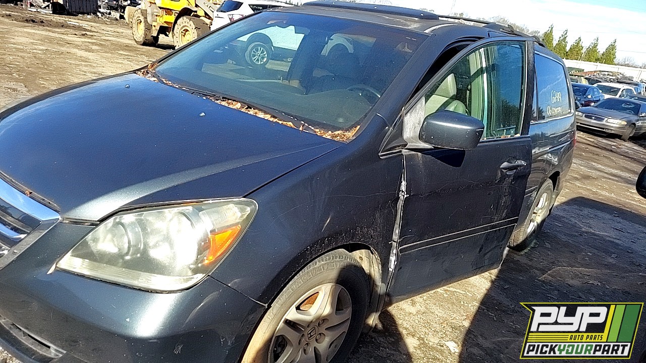 2006 HONDA ODYSSEY available for parts