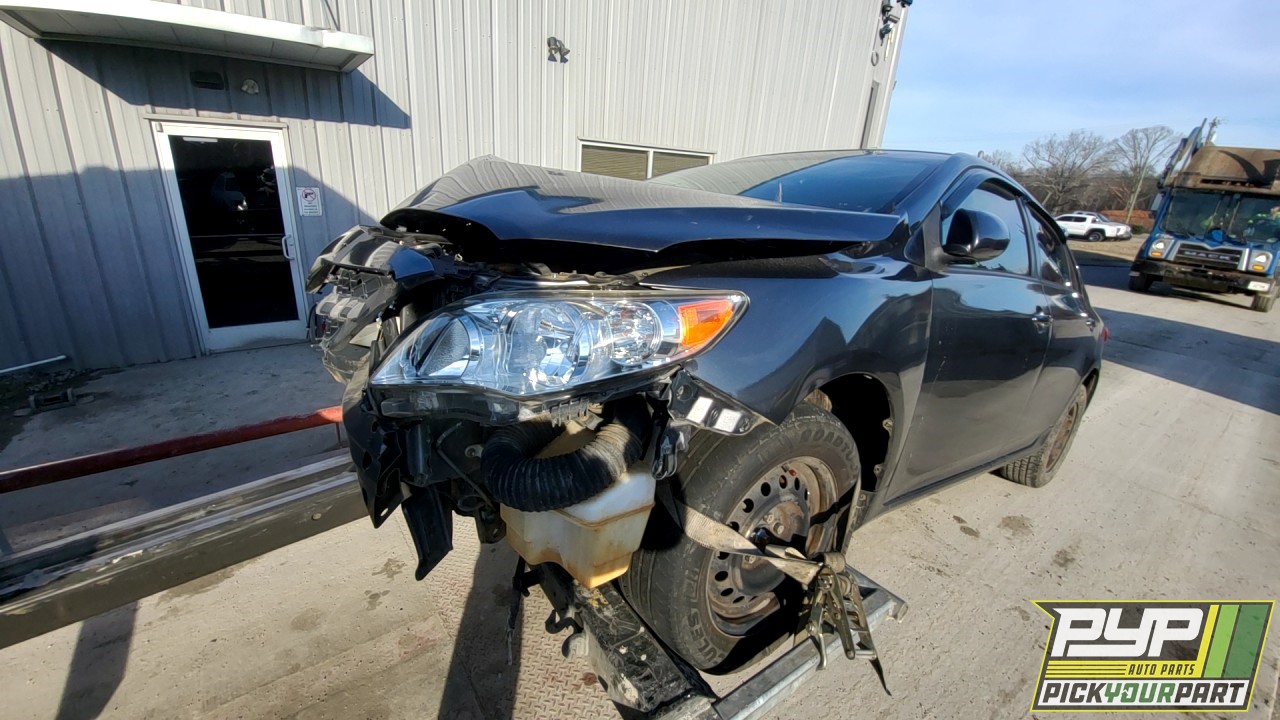 2011 TOYOTA COROLLA partes disponibles