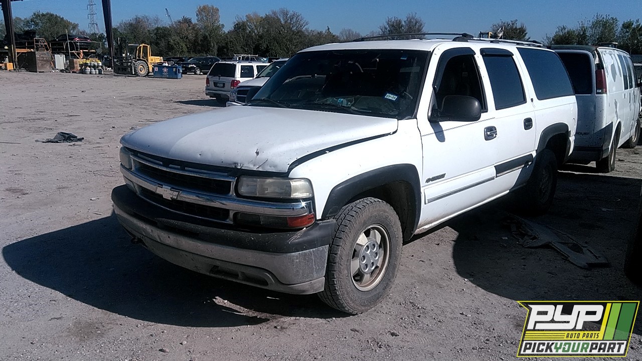 2000 CHEVROLET SUBURBAN 1500 available for parts