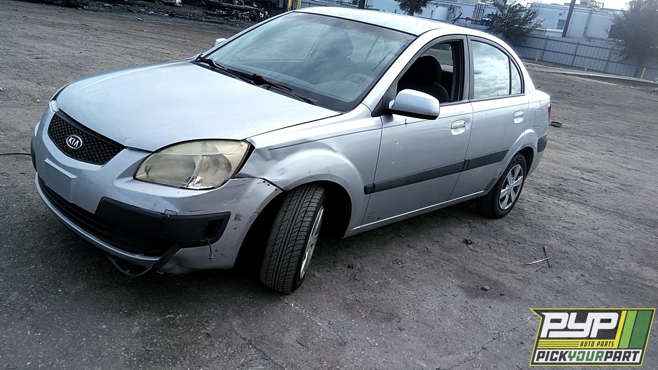 2006 KIA RIO partes disponibles