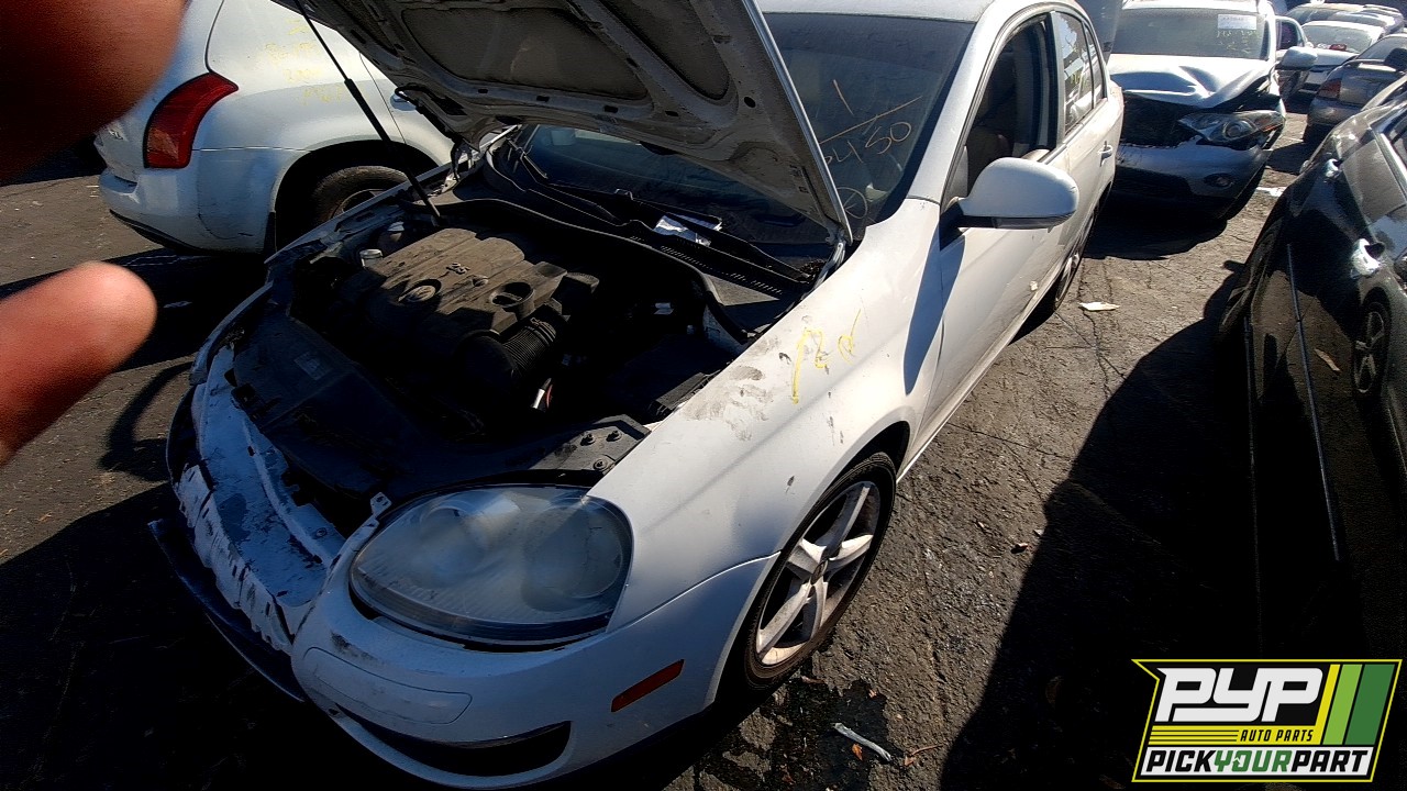 2010 VOLKSWAGEN JETTA partes disponibles