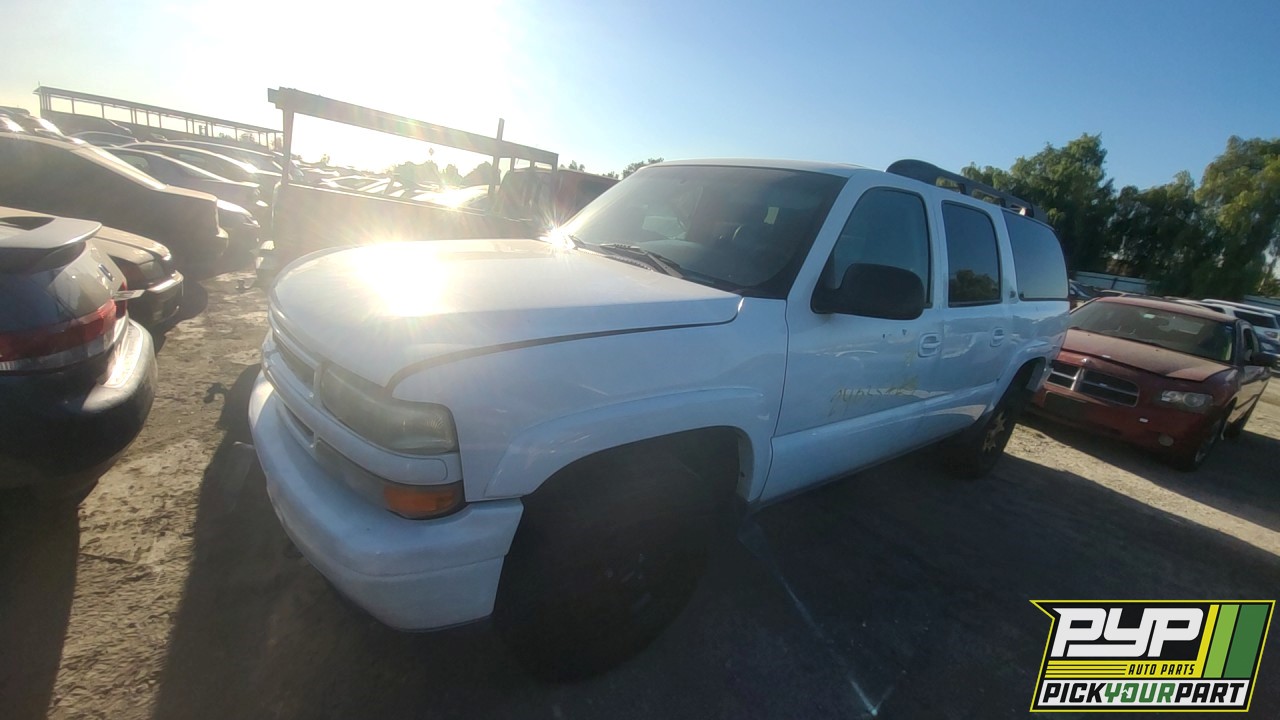 2003 CHEVROLET SUBURBAN 1500 partes disponibles