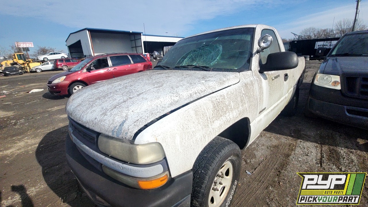 2001 CHEVROLET SILVERADO 1500 available for parts