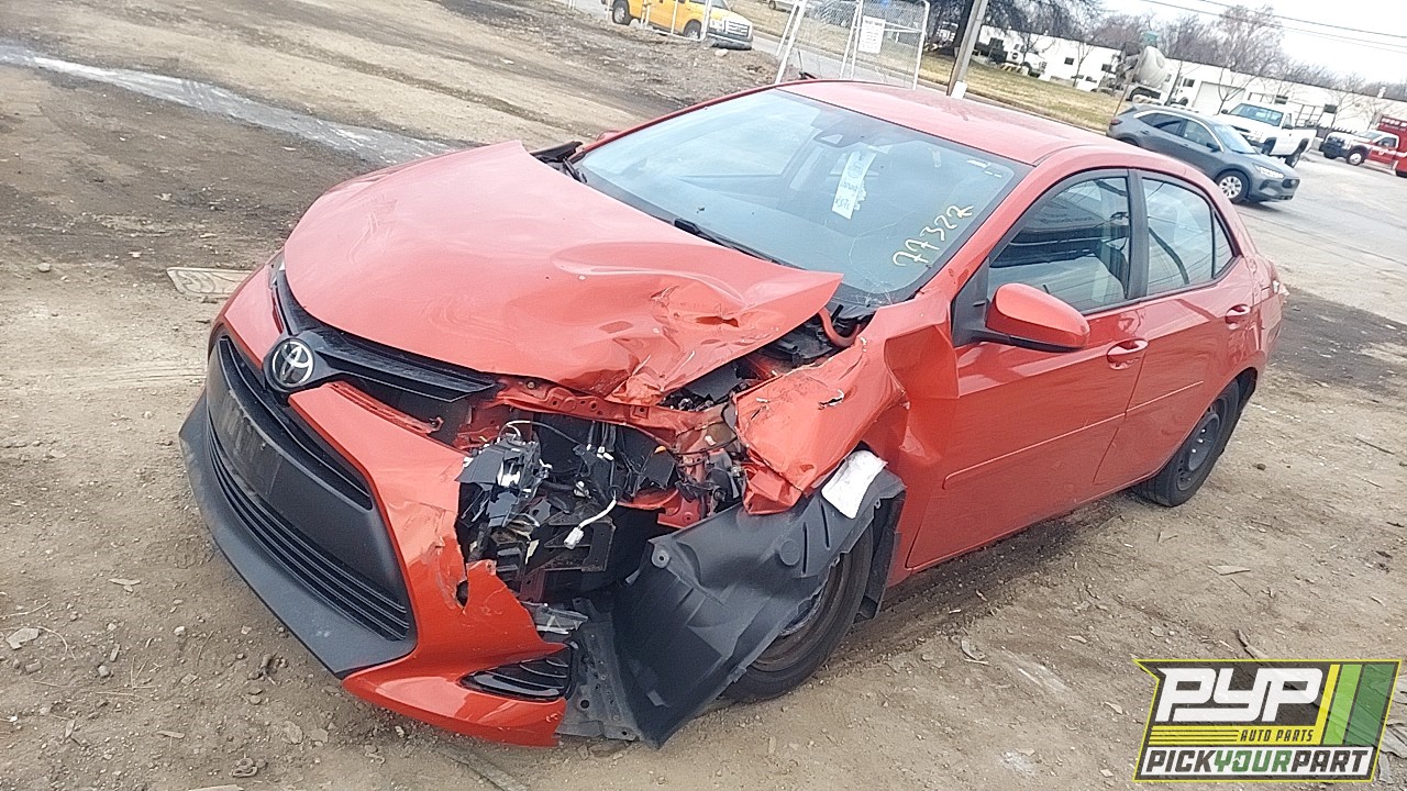 2018 TOYOTA COROLLA partes disponibles