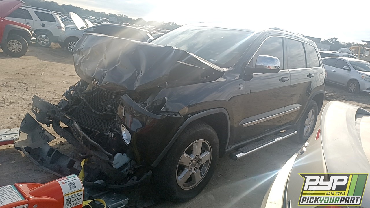 2012 JEEP GRAND CHEROKEE partes disponibles