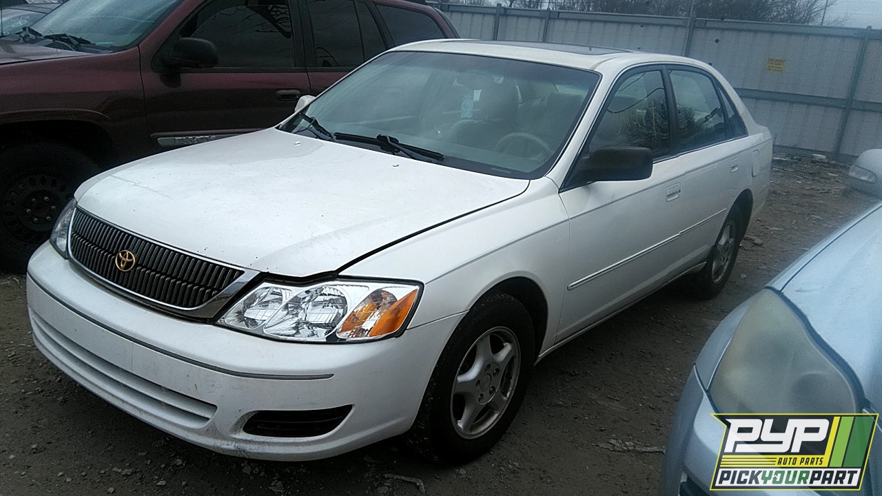 2000 TOYOTA AVALON available for parts