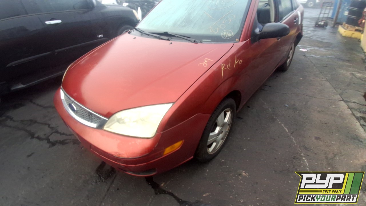 2005 FORD FOCUS available for parts