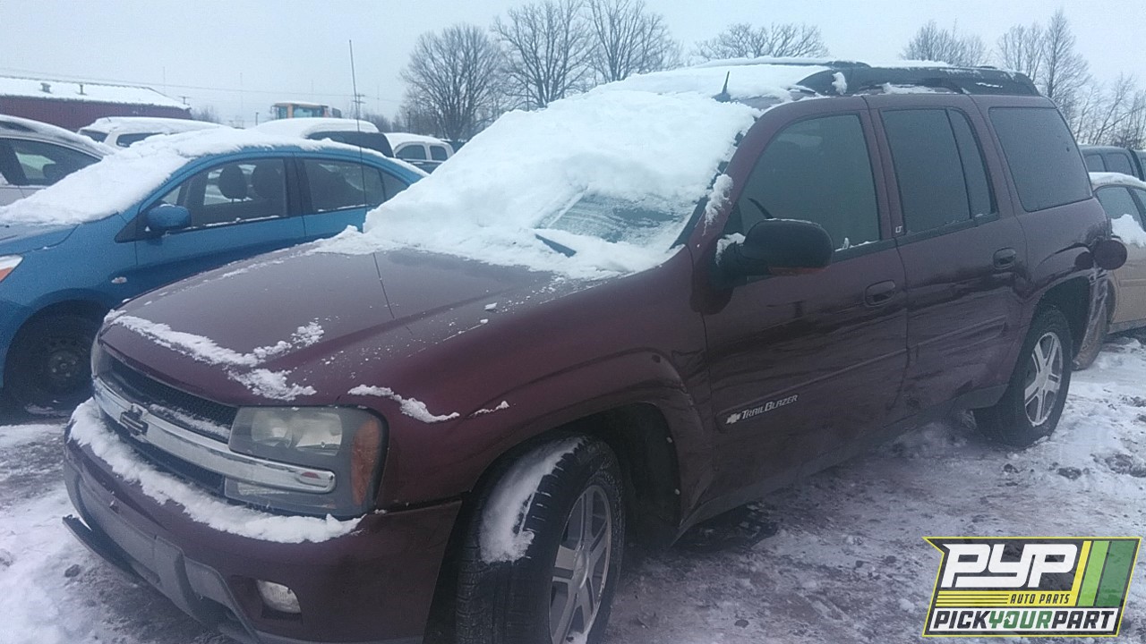 2004 CHEVROLET TRAILBLAZER EXT available for parts