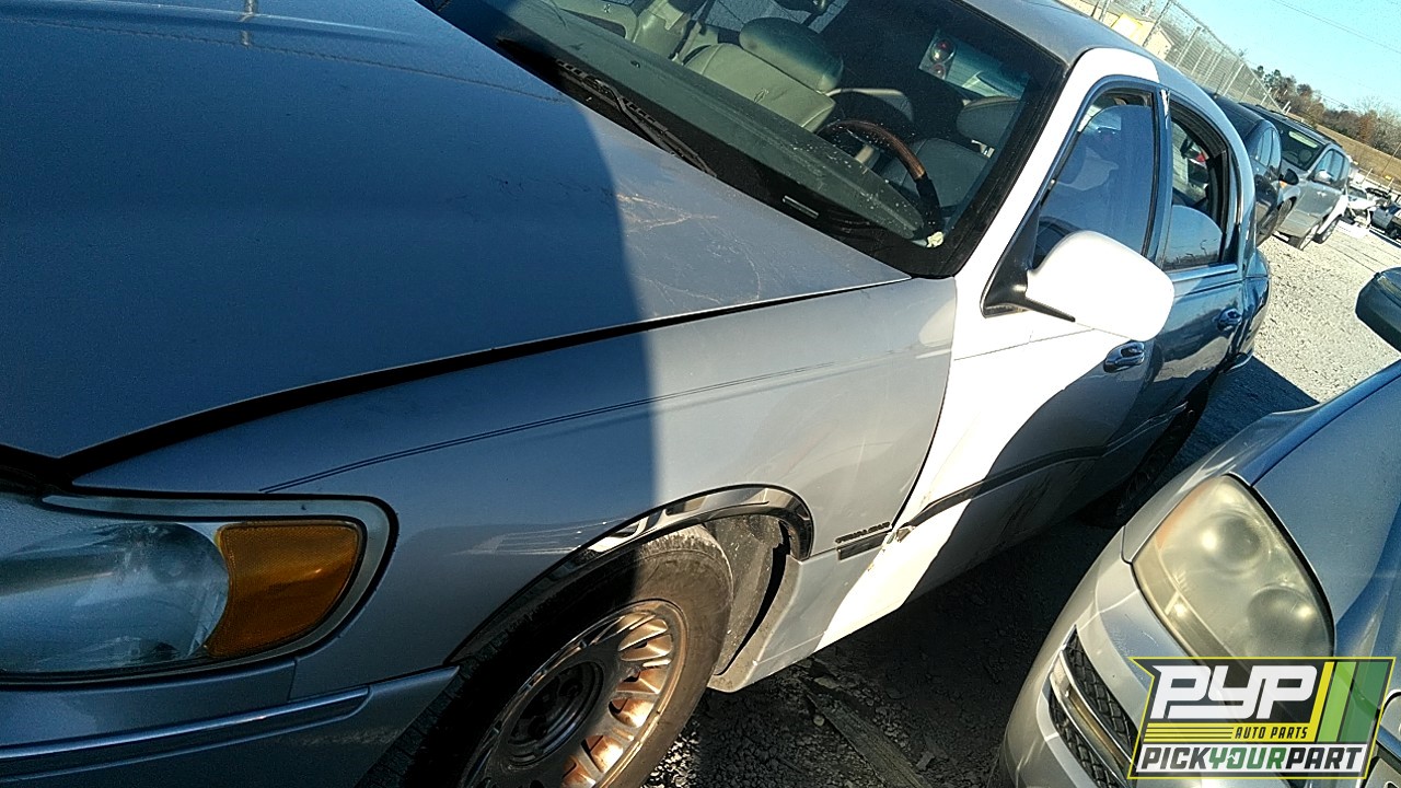 2000 LINCOLN TOWN CAR available for parts