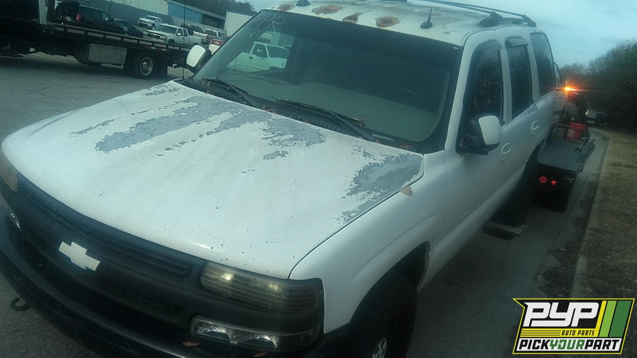 2004 CHEVROLET TAHOE partes disponibles