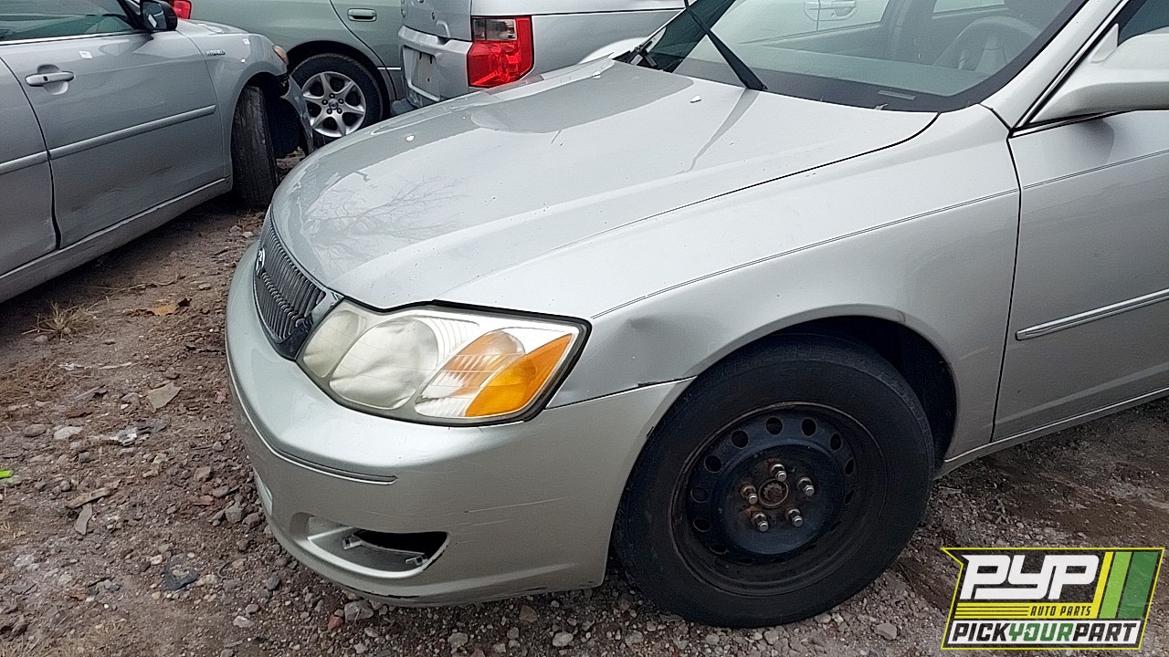 2001 TOYOTA AVALON available for parts