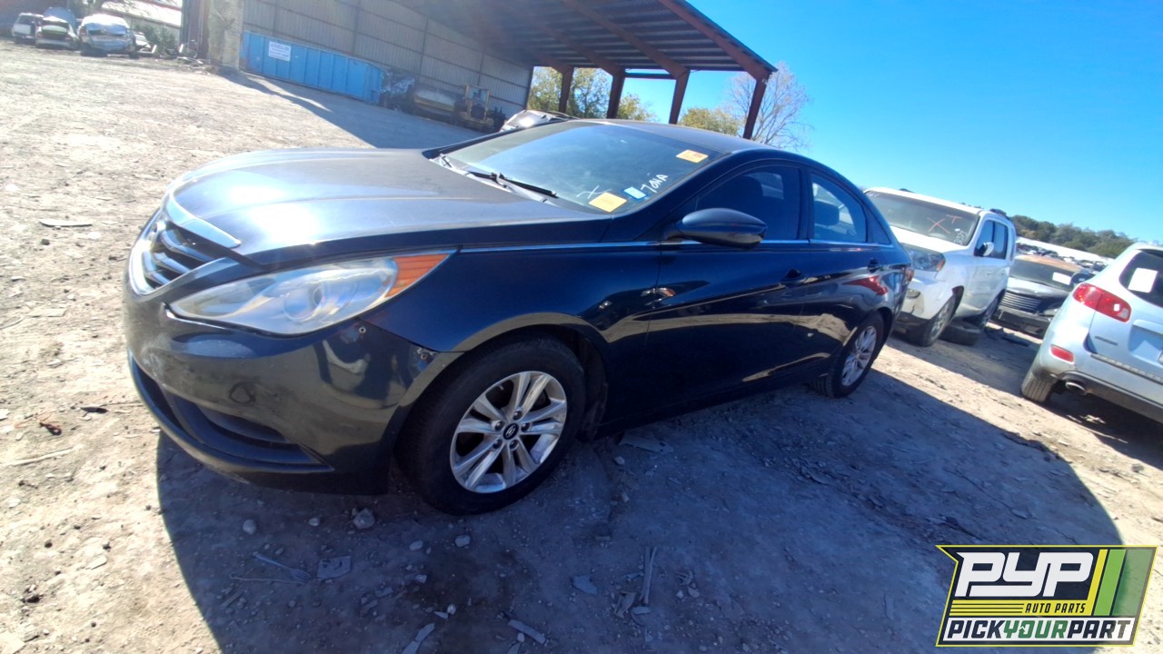 2013 HYUNDAI SONATA available for parts