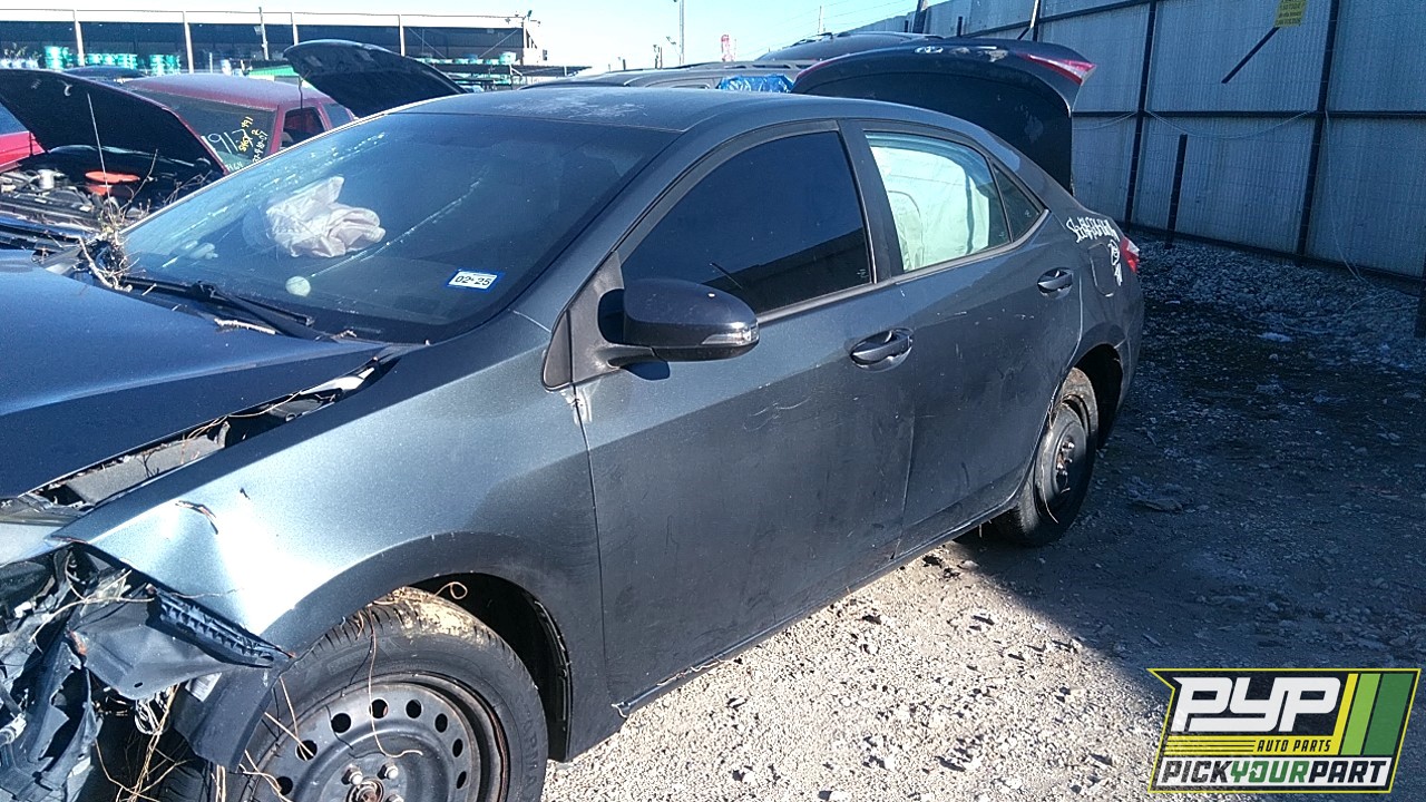 2015 TOYOTA COROLLA partes disponibles