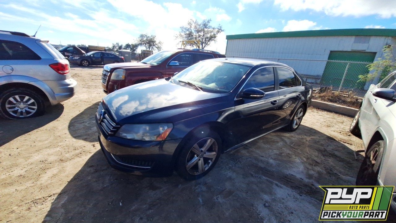 2012 VOLKSWAGEN PASSAT partes disponibles