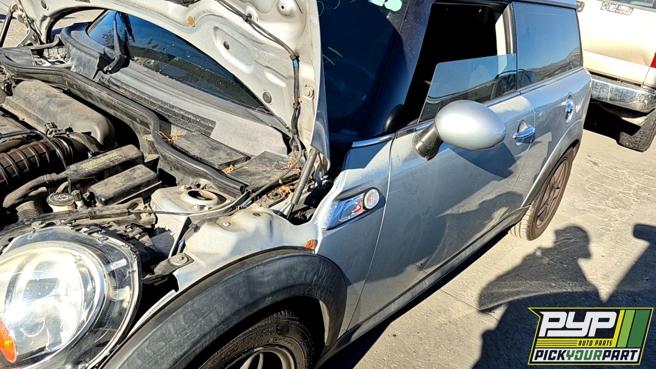 2009 MINI COOPER available for parts