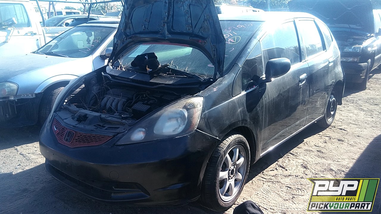 2011 HONDA FIT partes disponibles