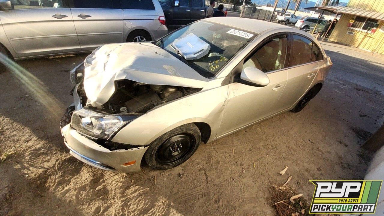 2015 CHEVROLET CRUZE partes disponibles