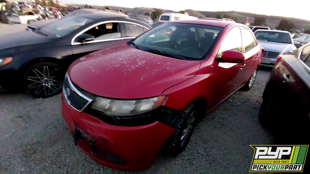 2013 KIA FORTE available for parts
