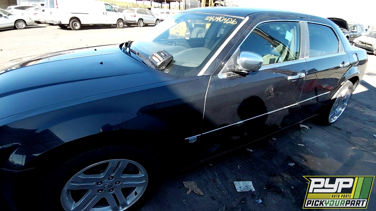 2005 CHRYSLER 300 partes disponibles
