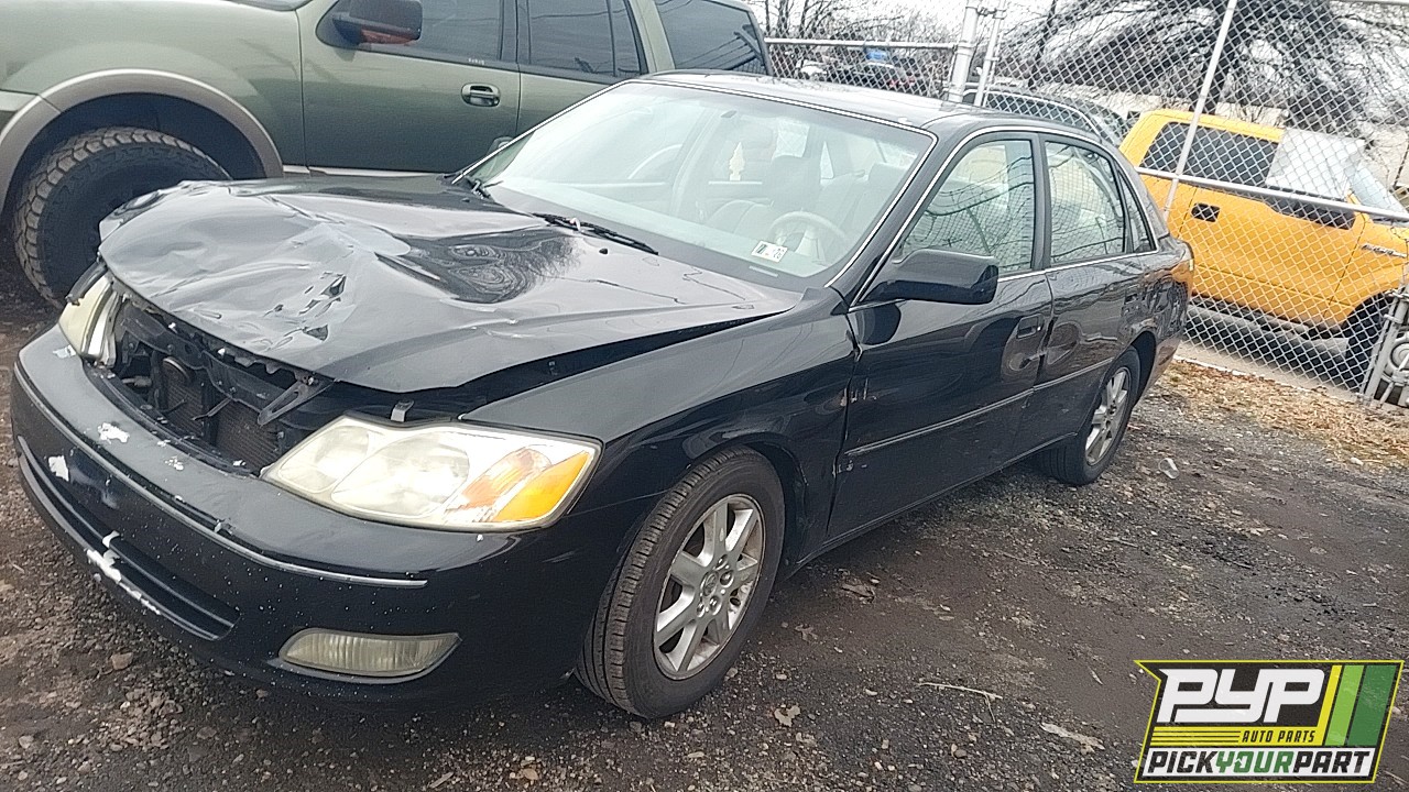 2002 TOYOTA AVALON available for parts
