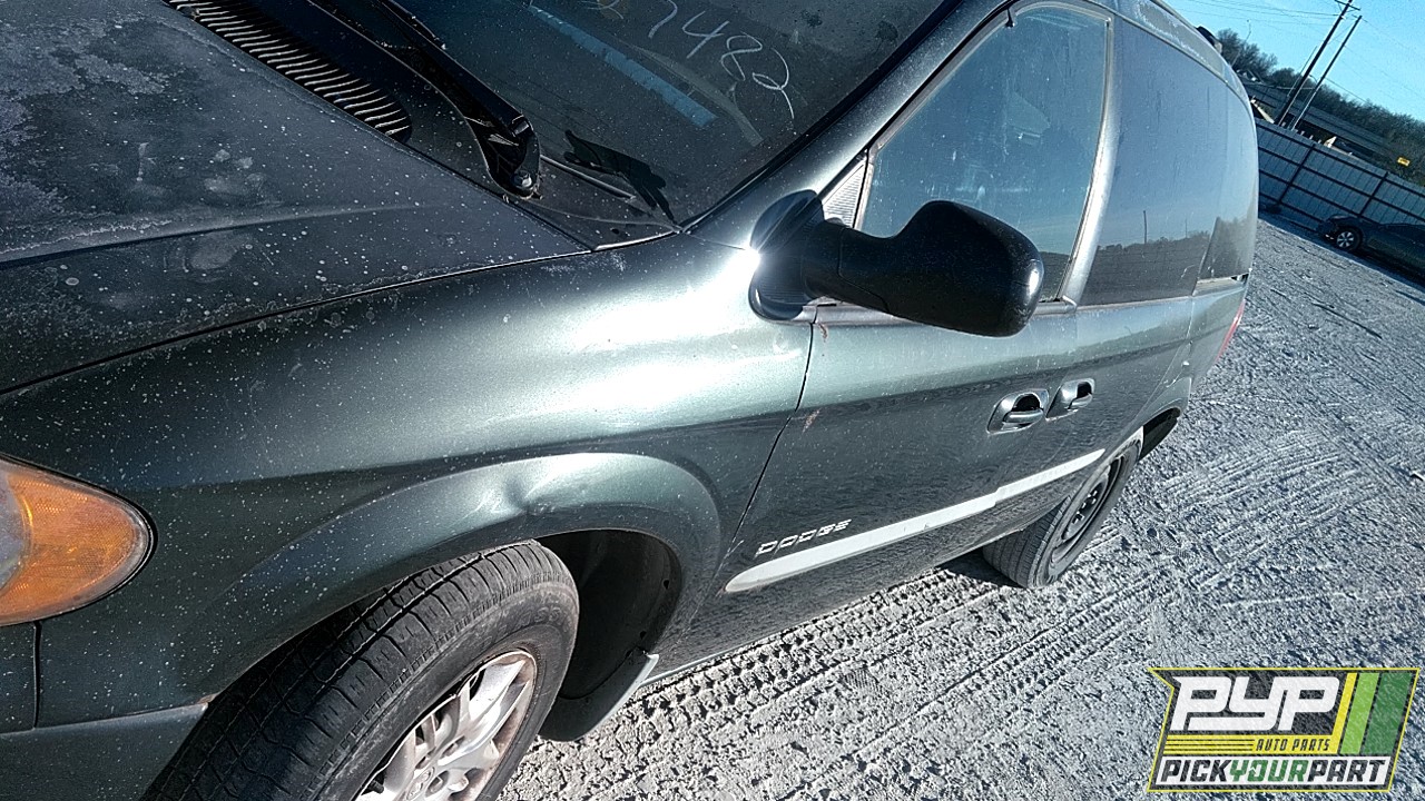 2001 DODGE CARAVAN available for parts