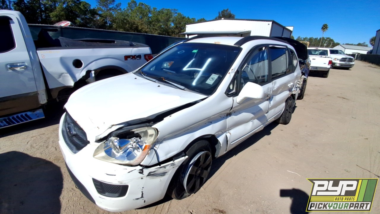 2008 KIA RONDO available for parts