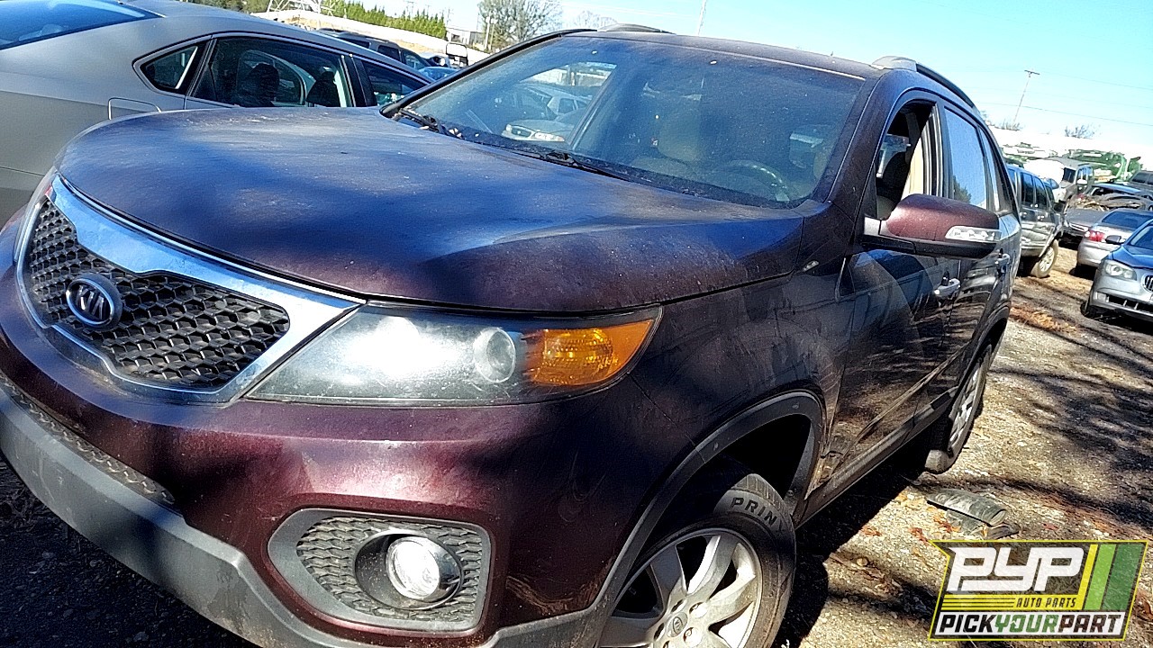 2011 KIA SORENTO available for parts