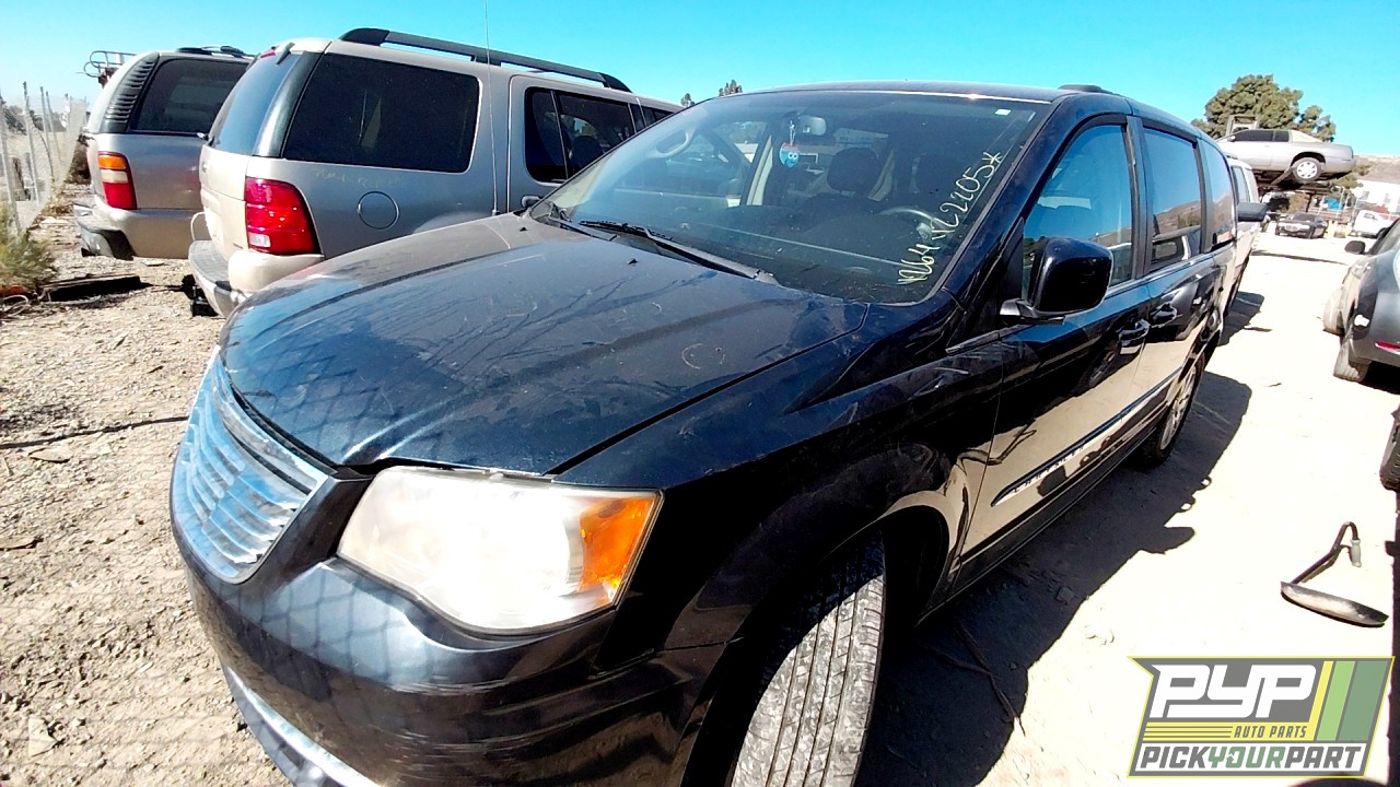 2014 CHRYSLER TOWN & COUNTRY partes disponibles