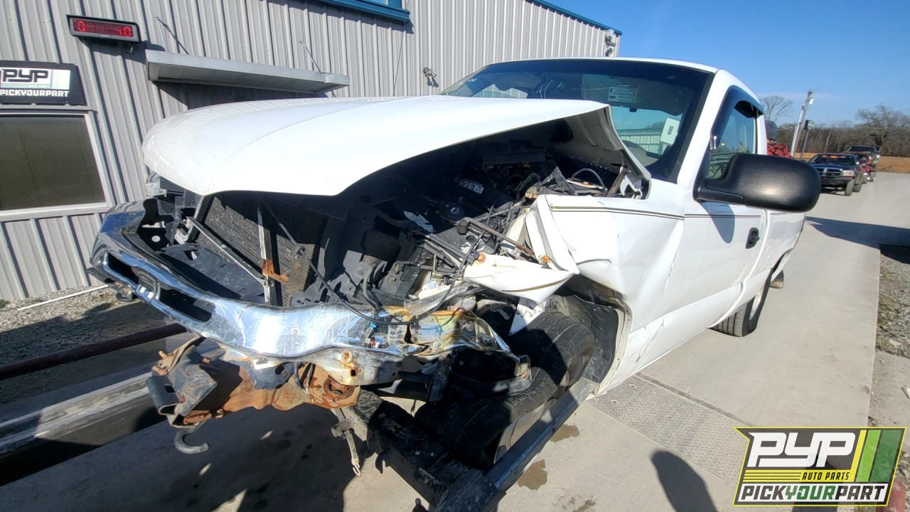 2004 GMC SIERRA 1500 partes disponibles