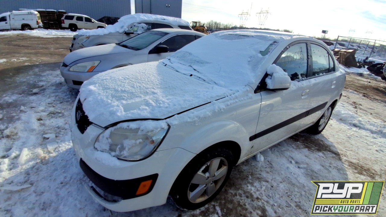 2008 KIA RIO partes disponibles