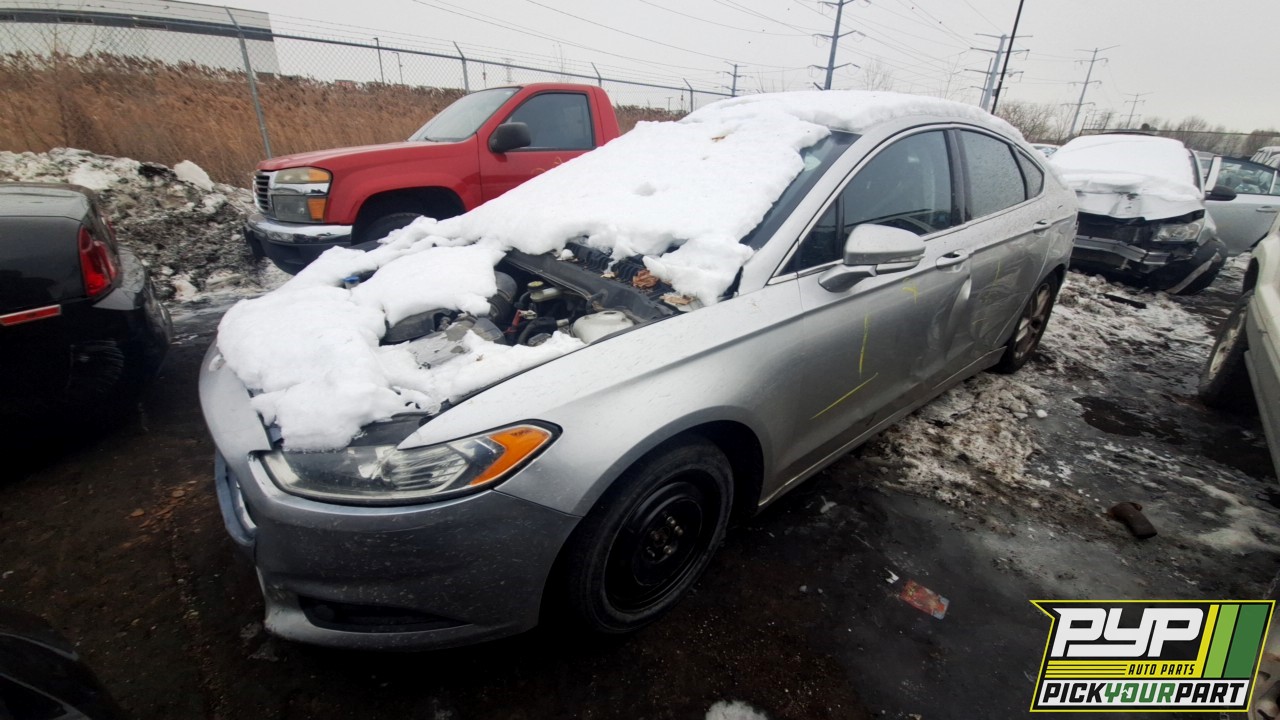 2013 FORD FUSION partes disponibles