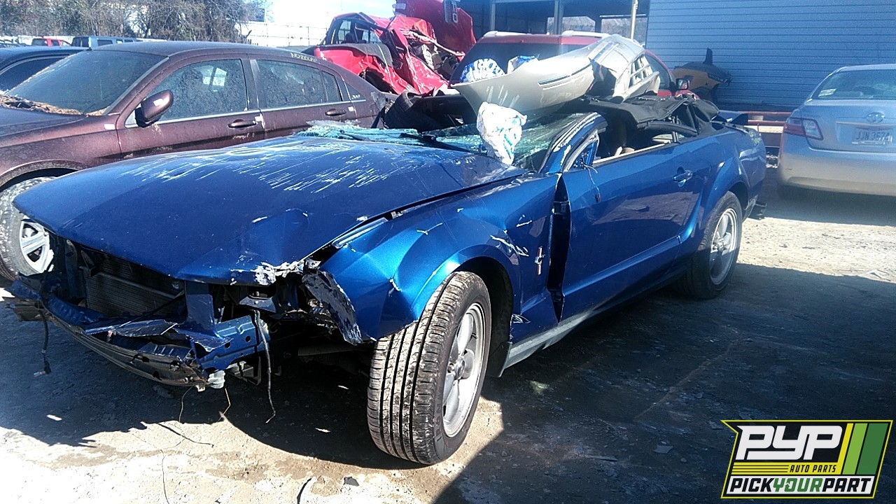 2006 FORD MUSTANG available for parts