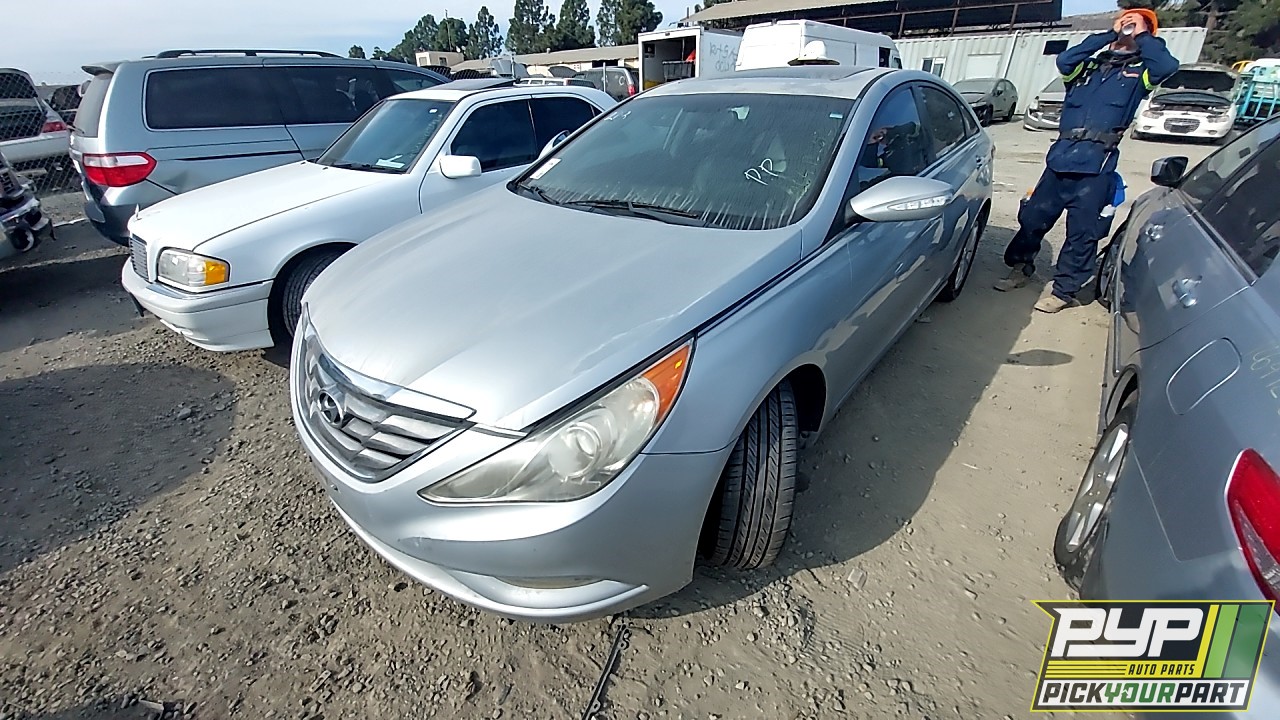 2011 HYUNDAI SONATA partes disponibles