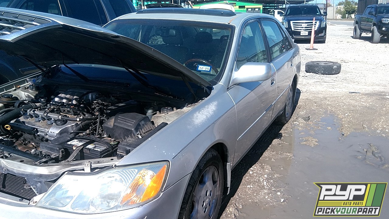 2003 TOYOTA AVALON partes disponibles