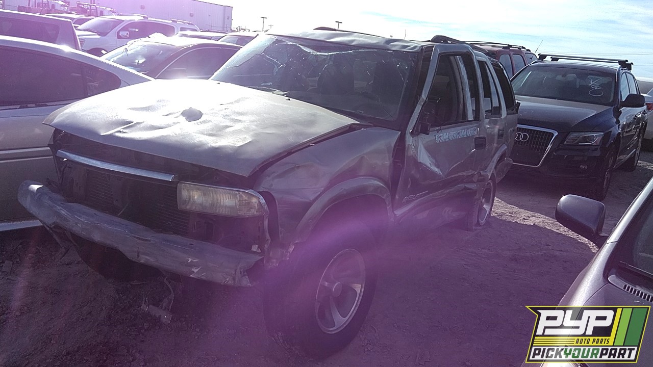 2004 CHEVROLET BLAZER partes disponibles