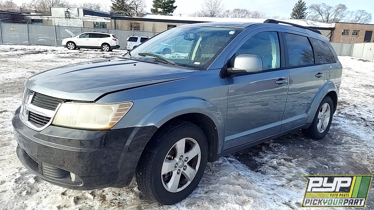 2010 DODGE JOURNEY available for parts