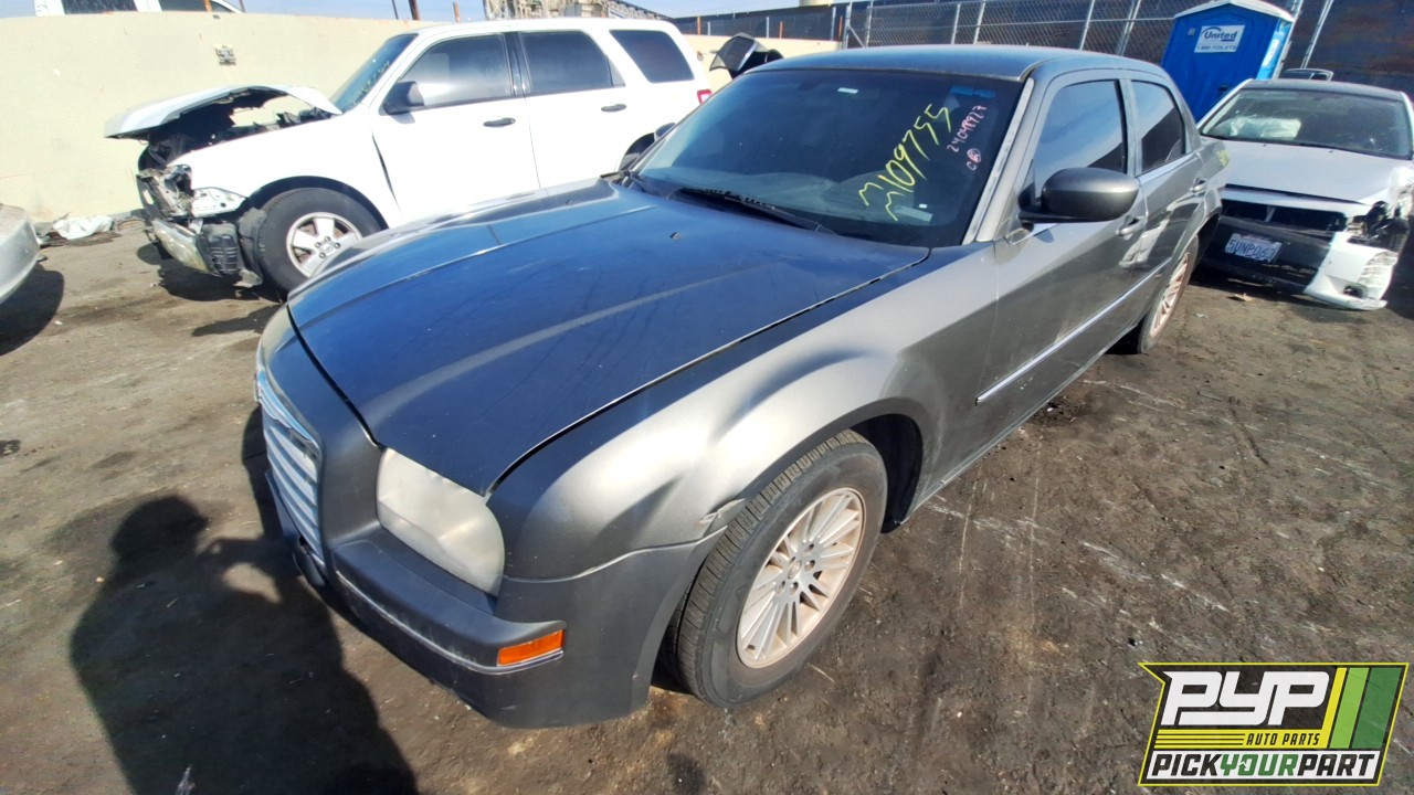 2008 CHRYSLER 300 partes disponibles