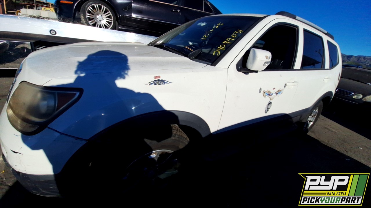 2009 KIA BORREGO available for parts