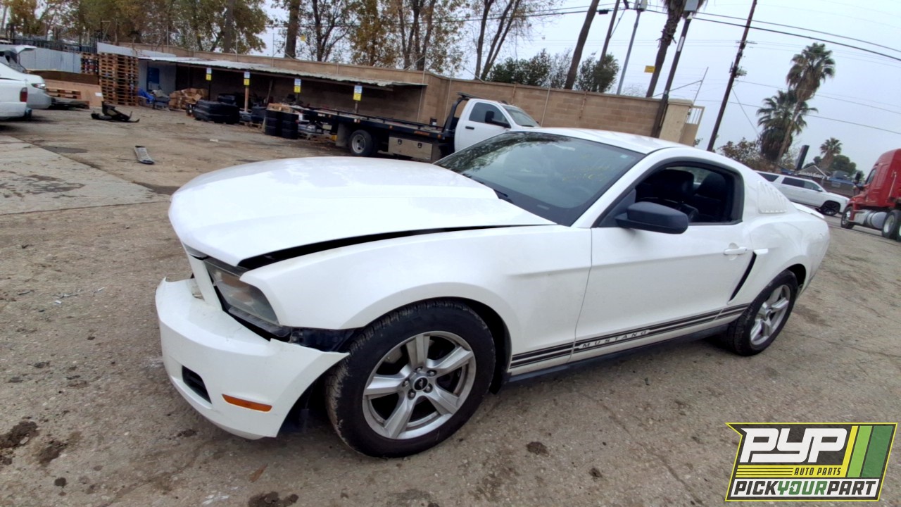 2012 FORD MUSTANG partes disponibles