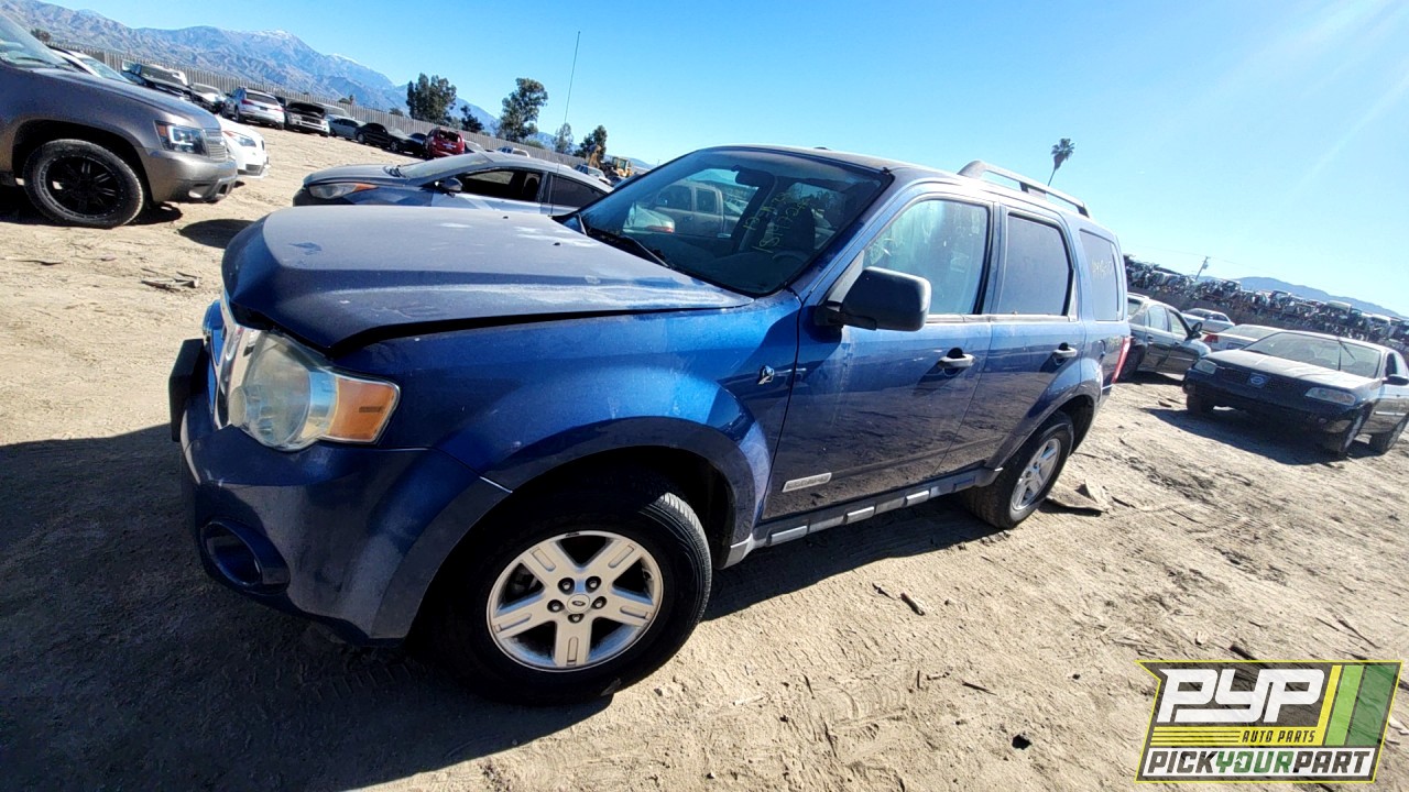 2008 FORD ESCAPE available for parts