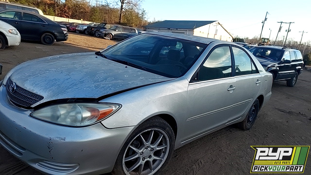 2003 TOYOTA CAMRY partes disponibles
