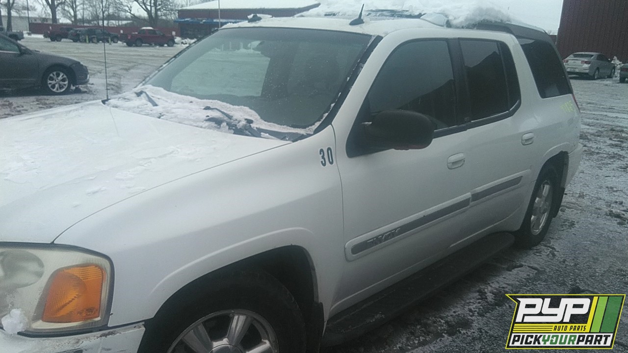 2004 GMC ENVOY XUV available for parts
