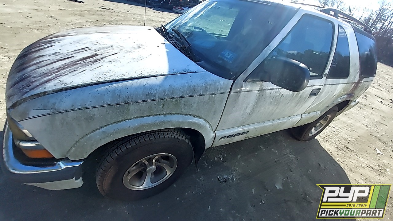 2001 CHEVROLET BLAZER partes disponibles