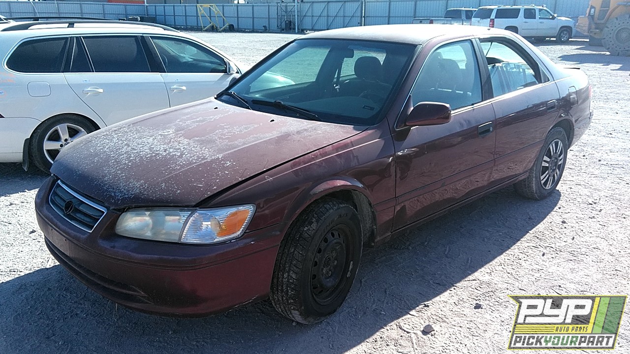 2001 TOYOTA CAMRY partes disponibles
