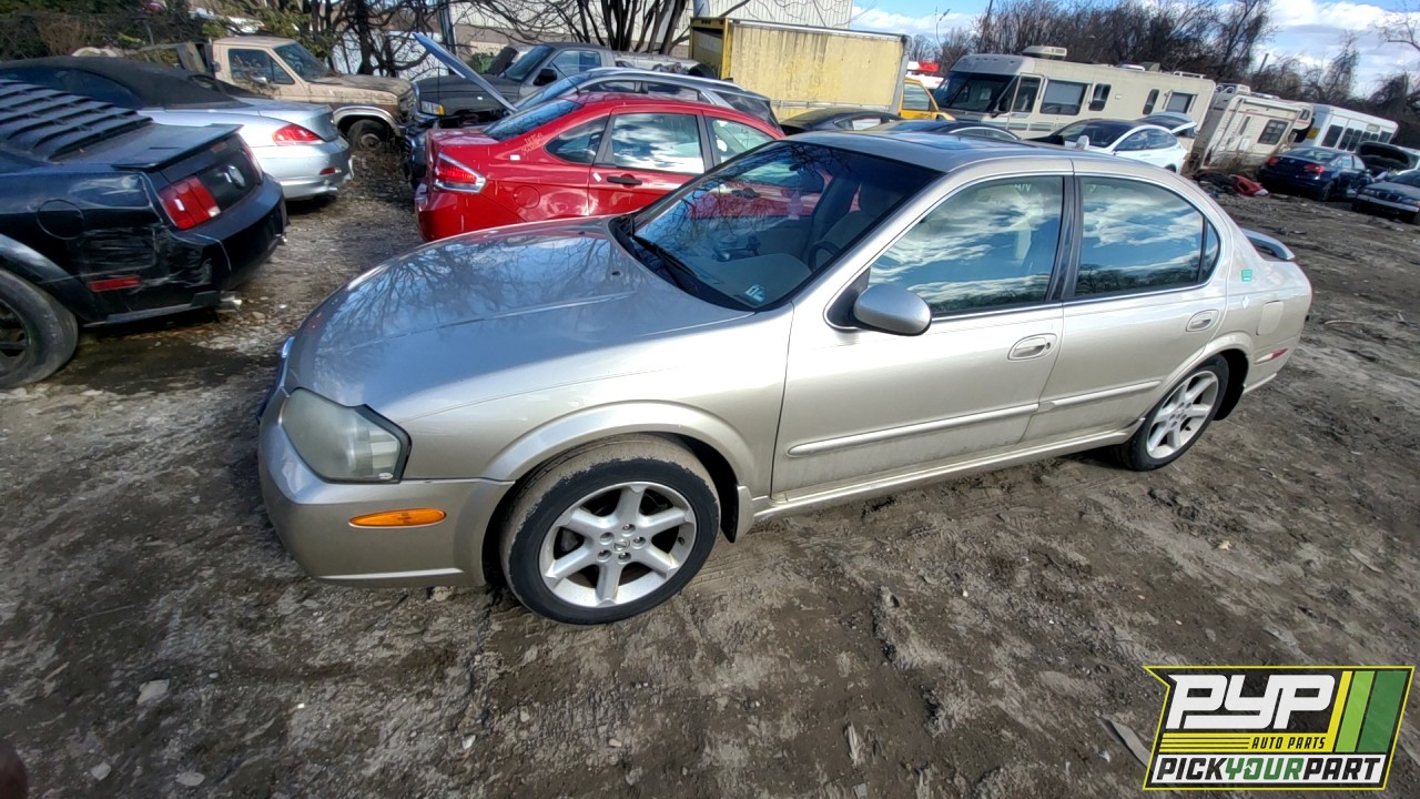 2003 NISSAN MAXIMA partes disponibles