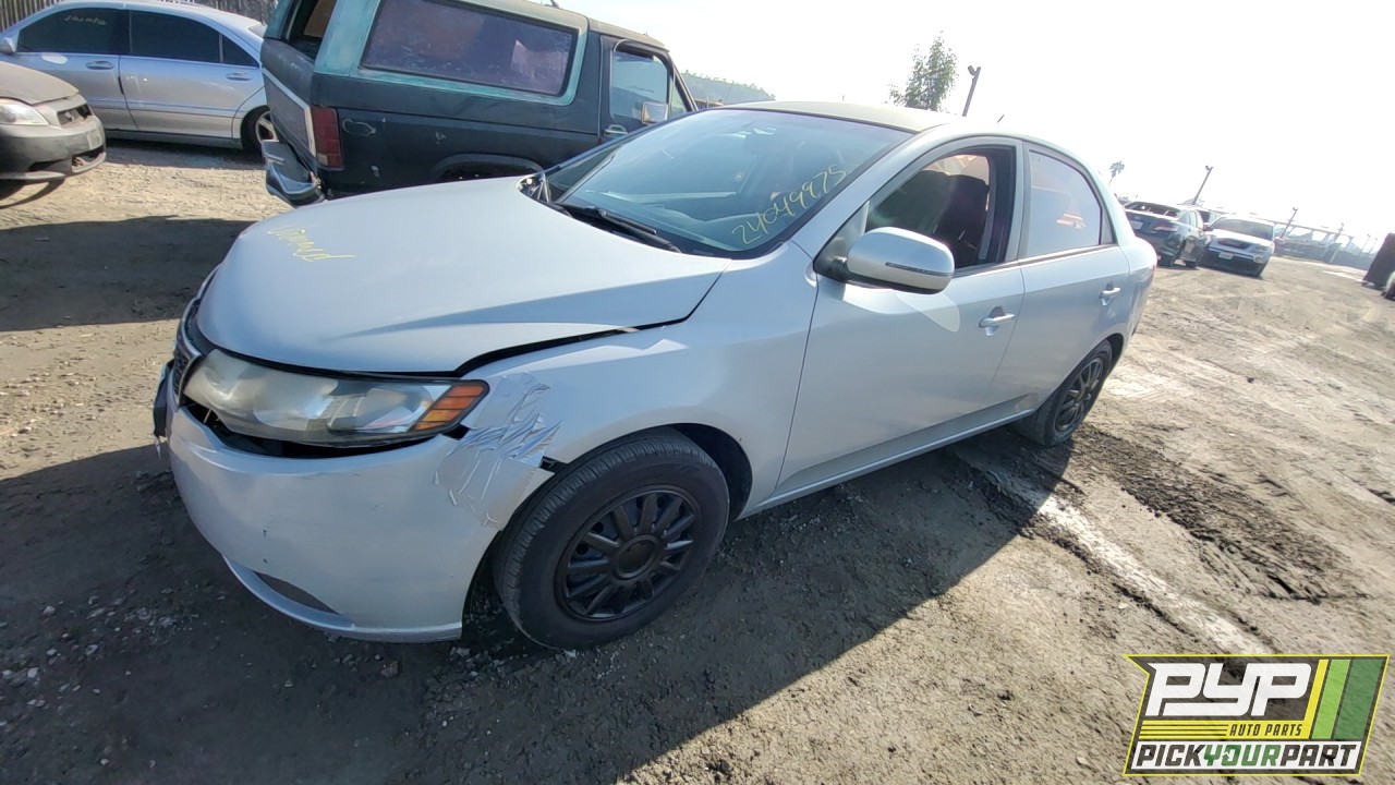 2011 KIA FORTE partes disponibles